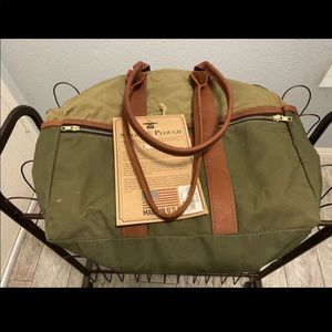 Men’s weekender travel bag